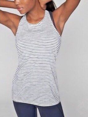 ATHLETA High Neck Chi Tank